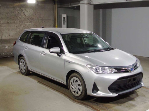 2019 Toyota Corolla Fielder NKE165G[2]