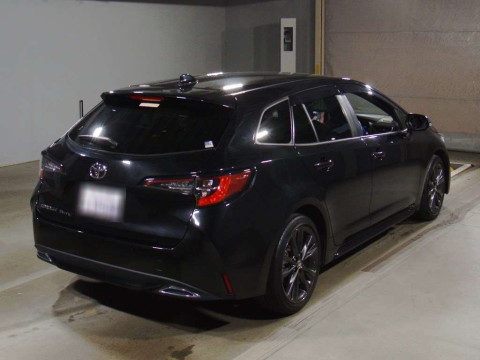 2020 Toyota Corolla Touring Wagon ZRE212W[1]