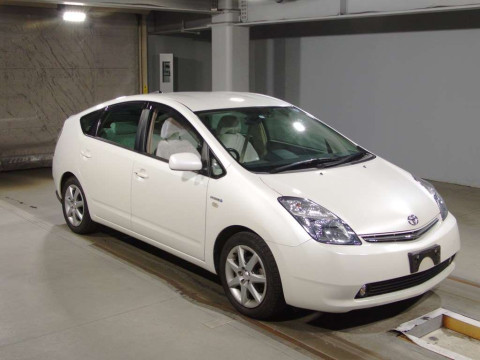 2007 Toyota Prius NHW20[2]