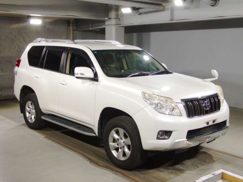 2013 Toyota Land Cruiser Prado TRJ150W[2]