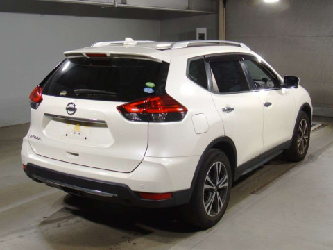 2020 Nissan X-Trail T32[1]