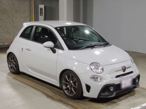 2021 Abarth Abarth 595 31214T[2]