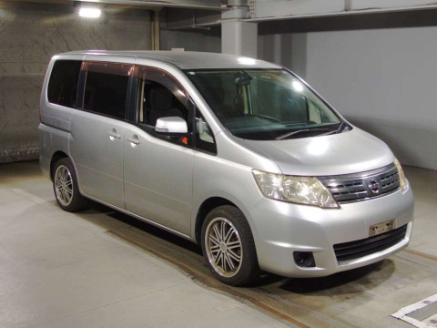 2008 Nissan Serena C25[2]