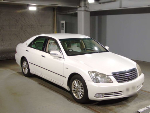 2006 Toyota Crown GRS182[2]