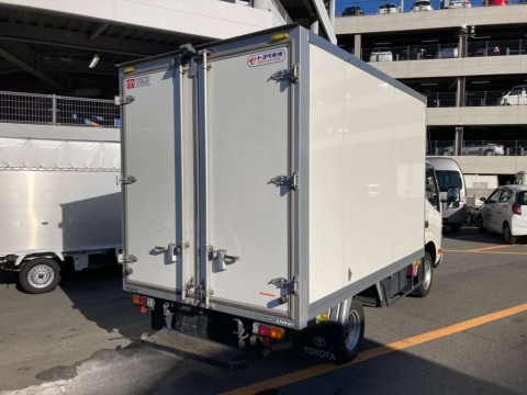 2018 Toyota Dyna Truck TRY230[1]