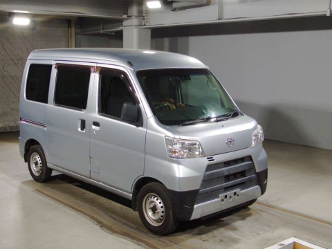 2018 Toyota Pixis Van S321M[2]