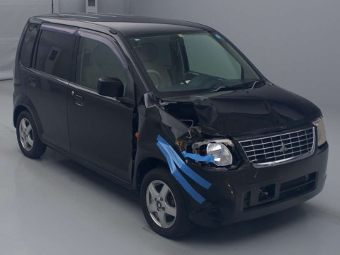 2011 Mitsubishi eK Wagon H82W[2]