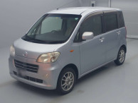 2010 Daihatsu Tanto exe