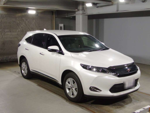 2014 Toyota Harrier ZSU60W[2]