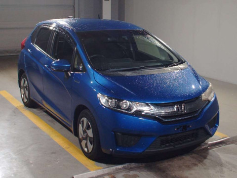 2013 Honda Fit Hybrid GP5[2]