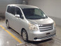 2010 Toyota Noah