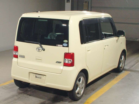 2014 Toyota Pixis Space L585A[1]