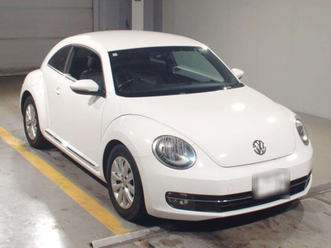 2012 Volkswagen Beetle 16CBZ[2]