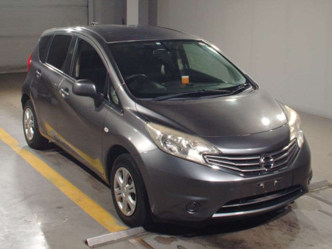 2013 Nissan Note E12[2]