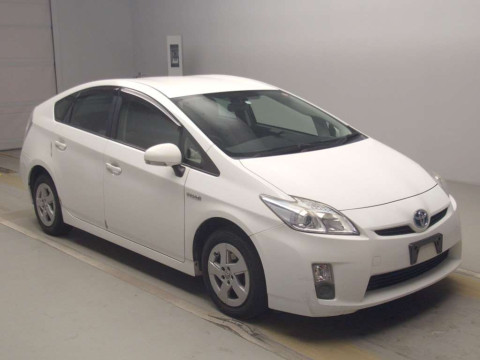 2009 Toyota Prius ZVW30[2]