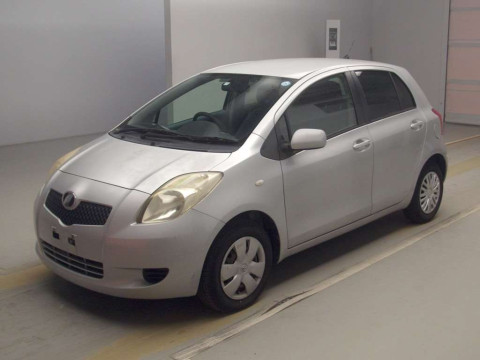 2005 Toyota Vitz SCP90[0]