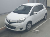 2013 Toyota Vitz