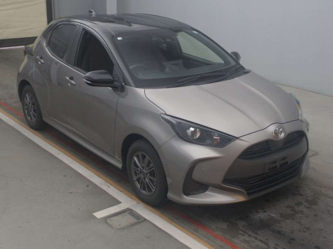 2021 Toyota YARIS KSP210[2]