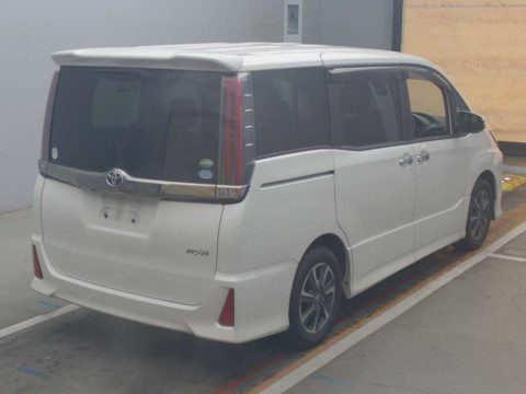 2018 Toyota Noah ZRR80W[1]