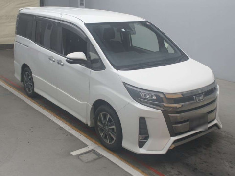 2018 Toyota Noah ZRR80W[2]