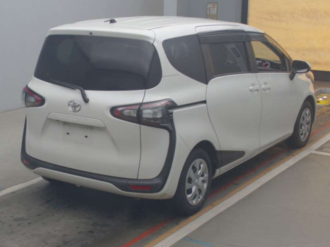 2017 Toyota Sienta NSP170G[1]