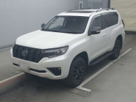 2022 Toyota Land Cruiser Prado