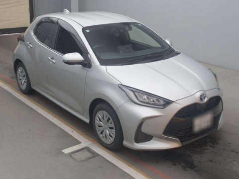 2021 Toyota YARIS MXPH10[2]