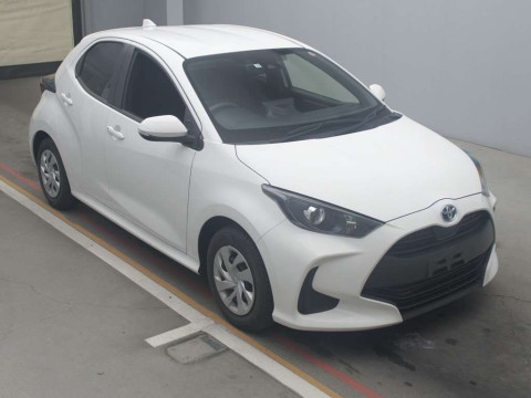 2021 Toyota YARIS MXPH10[2]