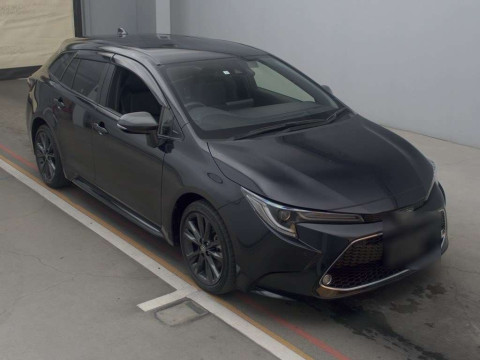 2019 Toyota Corolla Touring Wagon ZRE212W[2]