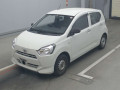 2019 Daihatsu Mira es