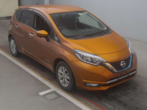 2017 Nissan Note HE12[2]