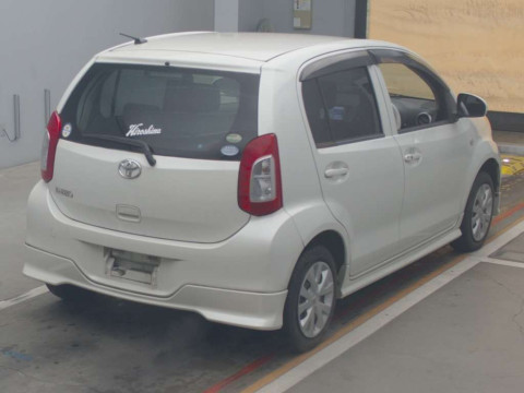 2015 Toyota Passo KGC30[1]