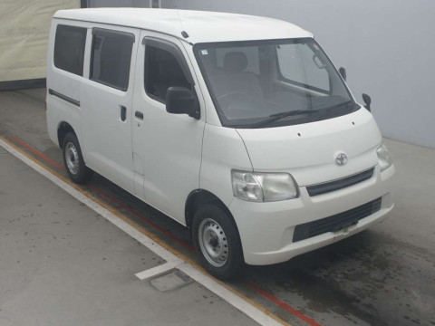 2017 Toyota Liteace Van S412M[2]