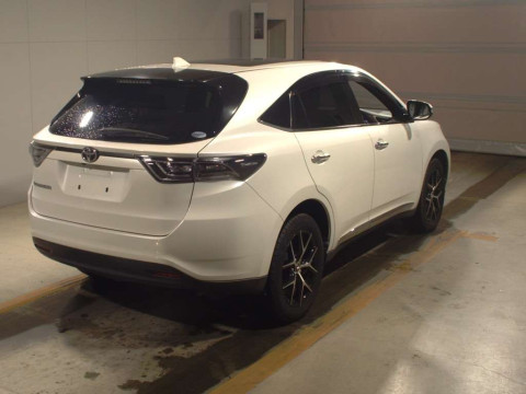 2017 Toyota Harrier ZSU60W[1]