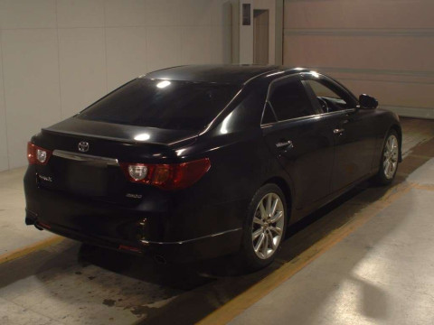 2010 Toyota Mark X GRX130[1]