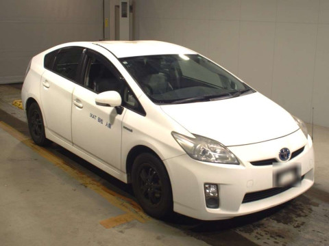 2009 Toyota Prius ZVW30[2]