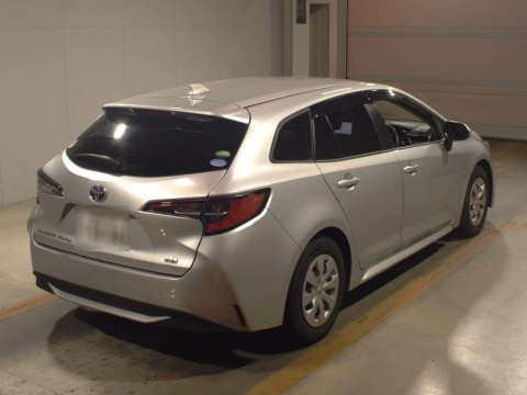 2020 Toyota Corolla Touring Wagon ZWE211W[1]