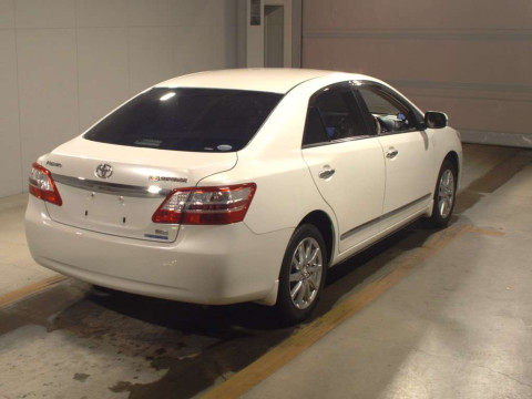 2012 Toyota Premio ZRT261[1]