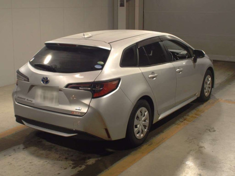 2020 Toyota Corolla Touring Wagon ZWE211W[1]