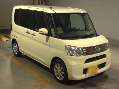 2014 Daihatsu Tanto LA600S[2]