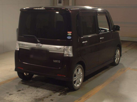 2011 Daihatsu Tanto Custom L375S[1]