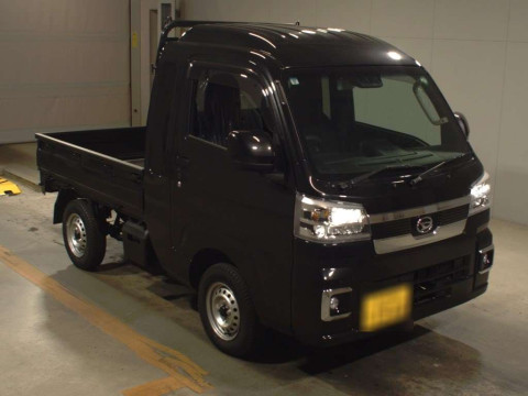 2024 Daihatsu Hijet Truck S510P[2]