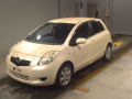 2005 Toyota Vitz