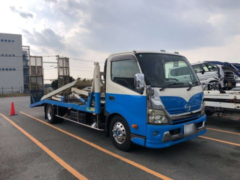 2012 Hino DUTRO XZU730M[2]