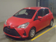 2017 Toyota Vitz