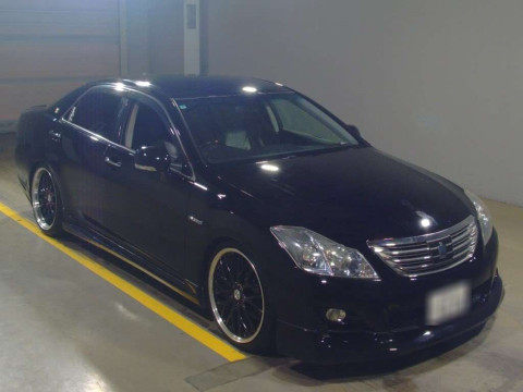 2008 Toyota Crown Hybrid GWS204[2]