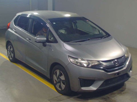 2014 Honda Fit Hybrid GP5[2]