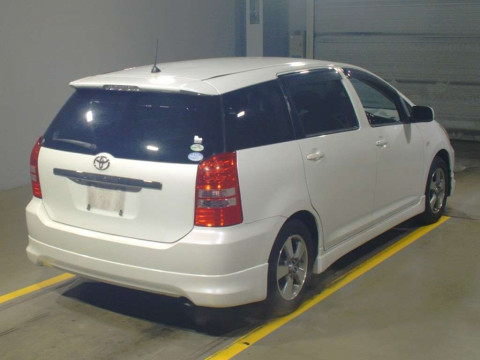 2004 Toyota Wish ZNE10G[1]