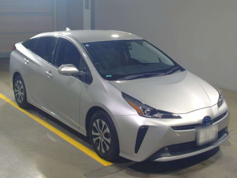 2021 Toyota Prius ZVW51[2]