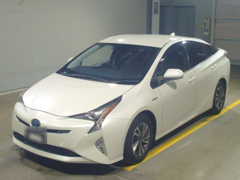 2017 Toyota Prius ZVW50[0]